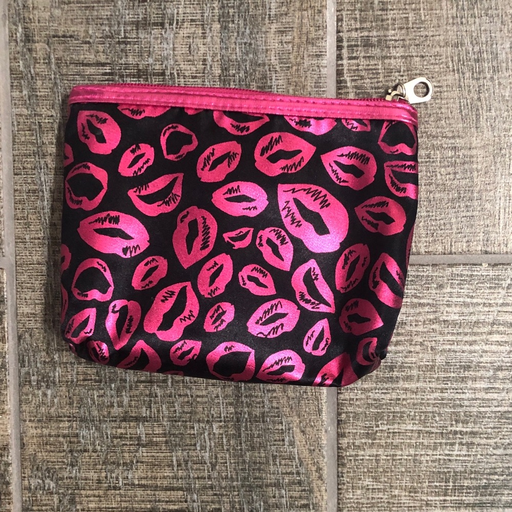 Lips Makeup Bag
